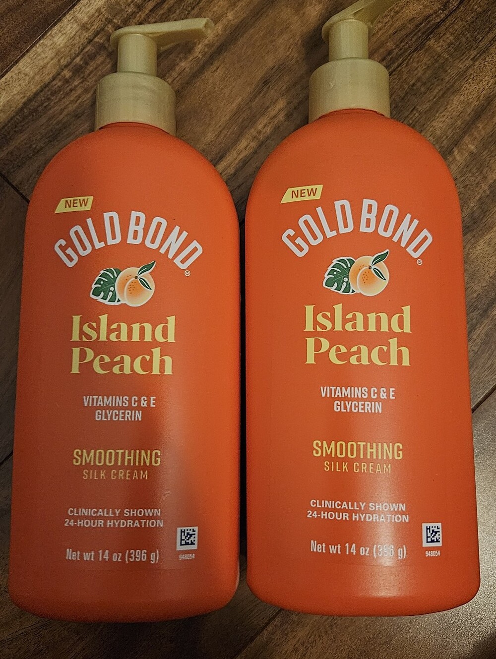 2 Bottles Gold Bond Island Peach Silk Cream